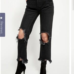 FREE PEOPLE: DISTRESSED MAGGIE JEANS
